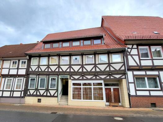 Mehrfamilienhaus zum Kauf 149.000 € 14 Zimmer 327 m² 482 m² Grundstück frei ab sofort Lange Straße 82 Nörten-Hardenberg Nörten-Hardenberg 37176