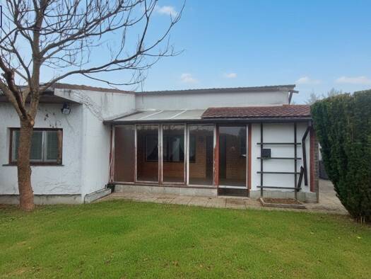 Haus zum Kauf 59.900 € 77 m² 562 m² Grundstück Steinbrunn 7035