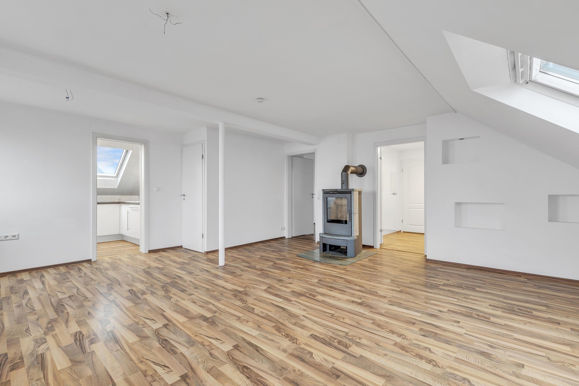 Wohnung zum Kauf 195.000 € 3 Zimmer 70 m²<br/>Wohnfläche Conweiler Straubenhardt 75334