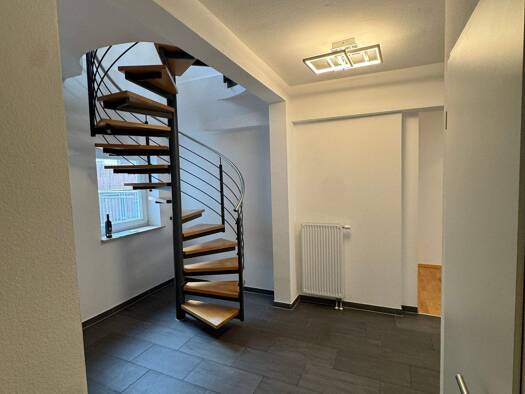 Maisonette zur Miete 1.380 € 4 Zimmer 122 m² 3. Geschoss frei ab sofort Brunnengasse 13-15 Lorenz Nürnberg 90402