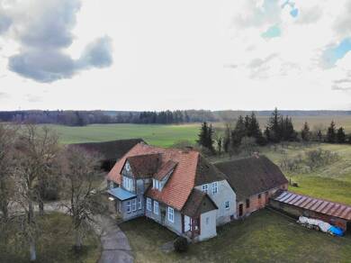 Villa zum Kauf 450.000 € 18 Zimmer 399,8 m² 15.580 m² Grundstück Tressentin Marlow 18337