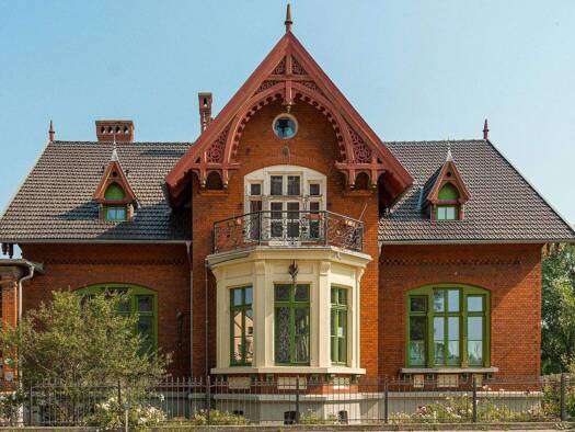 Villa zum Kauf provisionsfrei 849.000 € 10 Zimmer 489 m² 8.135 m² Grundstück Bützow 18246