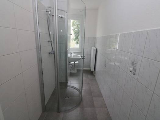 Wohnung zur Miete 409 € 3 Zimmer 57,8 m² EG Franz-Kögler-Ring 60 Freiberg Freiberg 09599