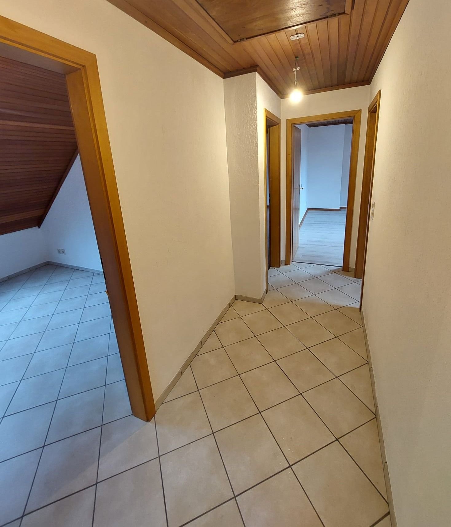 Wohnung zur Miete 500 € 2 Zimmer 55 m²<br/>Wohnfläche 2.<br/>Geschoss ab sofort<br/>Verfügbarkeit Herckenrathstraße Kempen Kempen 47906