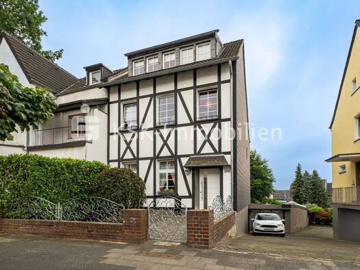 Doppelhaushälfte zum Kauf 349.000 € 8 Zimmer 156 m² 462 m² Grundstück Bergheim 50126