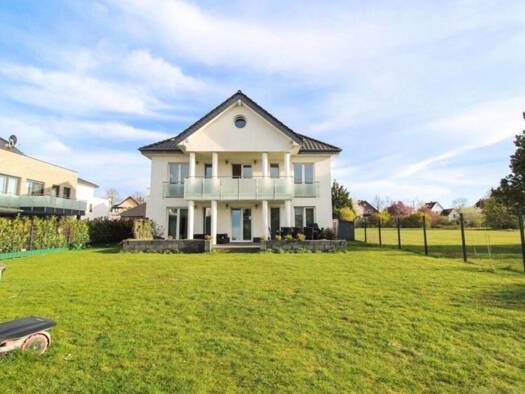 Wohnung zur Miete 1.400 € 4 Zimmer 110 m² Geschoss 1/3 frei ab sofort Rehme Bad Oeynhausen 32547