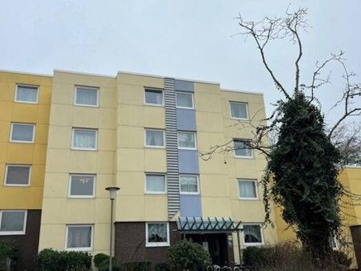 Wohnung zur Miete 736 € 3 Zimmer 77,9 m² frei ab 01.12.2026 Hakenwehrstraße 11 Blumenthal Bremen 28779