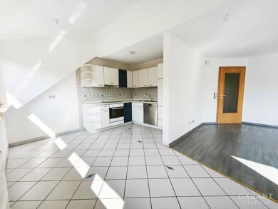 Wohnung zum Kauf 248.500 € 2,5 Zimmer 69 m² Dachgeschoss, 2. Geschoss Loßburg Loßburg 72290