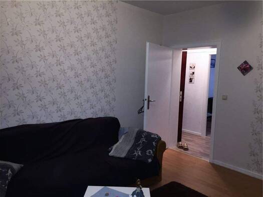 Wohnung zur Miete 350 € 2 Zimmer 39 m² frei ab sofort Burbach Saarbrücken 66115