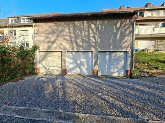 Garage zur Miete provisionsfrei 60 € Aechterholzstraße 74 Lendringsen Menden 58710