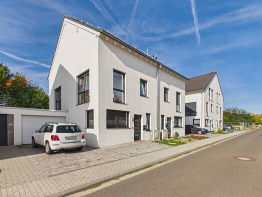 Doppelhaushälfte zum Kauf 459.000 € 5 Zimmer 143 m² 190 m² Grundstück Wallertheim 55578