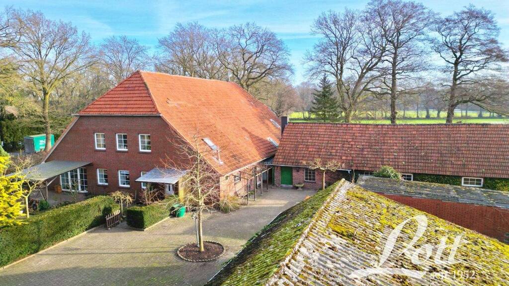 Einfamilienhaus zum Kauf 480.000 € 9 Zimmer 305,6 m² 21.693 m² Grundstück Dänikhorst Bad Zwischenahn / Dänikhorst 26160