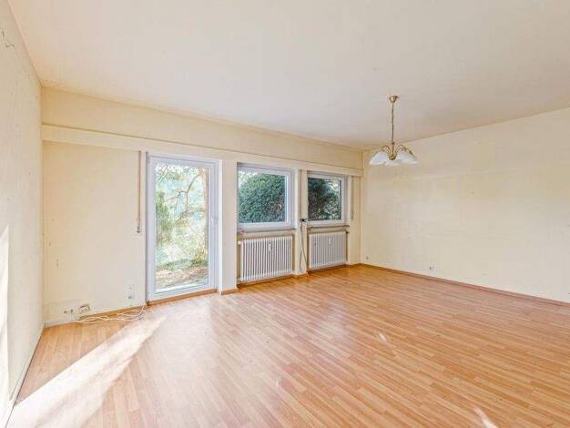 Wohnung zum Kauf 299.000 € 3 Zimmer 83 m² Süd Stuttgart / Heslach 70199