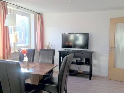 Wohnung zur Miete 850 € 2 Zimmer 66 m² 2. Geschoss frei ab sofort Travemünde Lübeck 23570