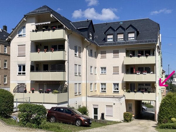 Wohnung zum Kauf 69.900 € 3 Zimmer 100 m²<br/>Wohnfläche 1.<br/>Geschoss ab sofort<br/>Verfügbarkeit Auerbach Auerbach 08209