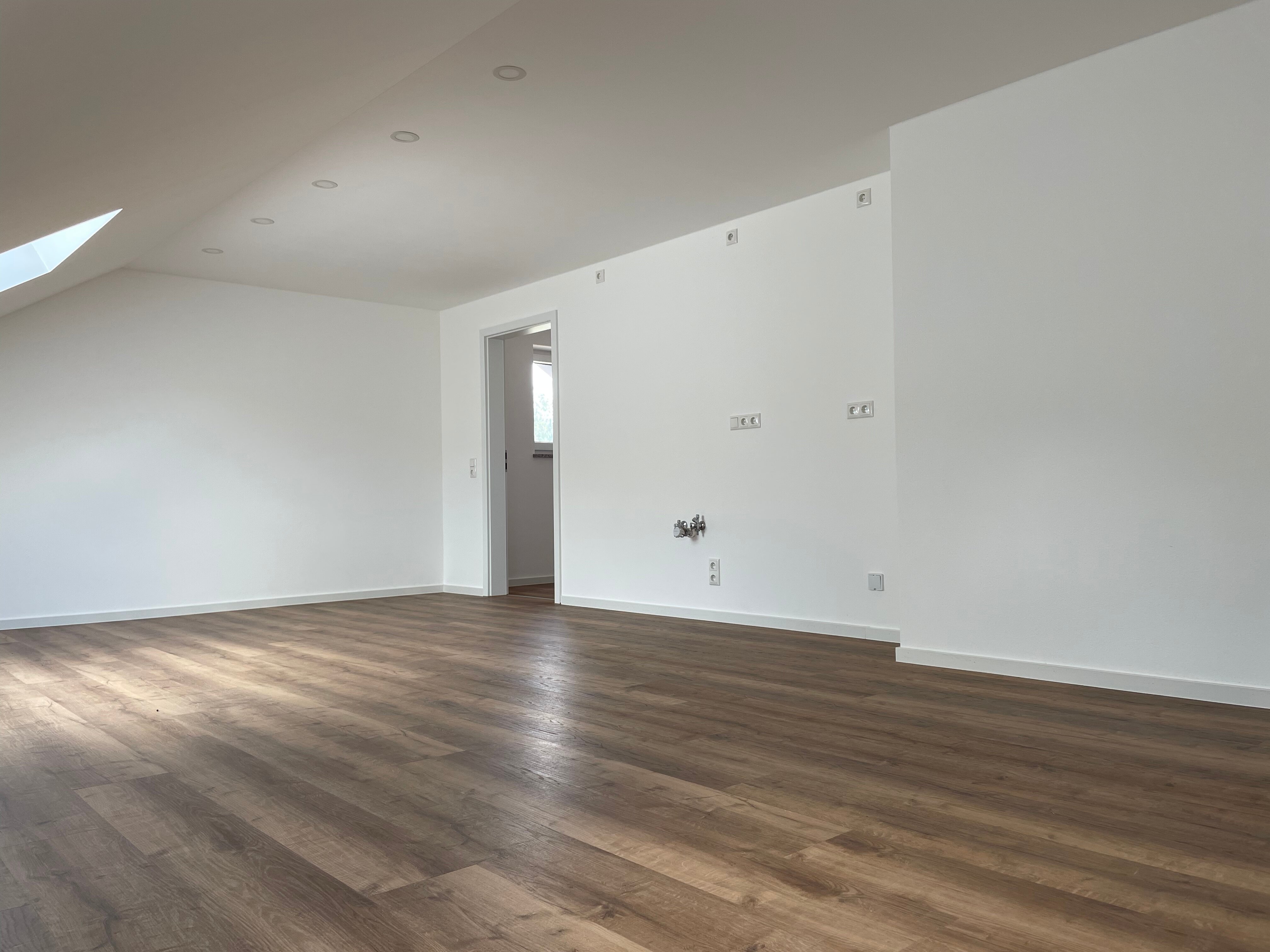 Wohnung zur Miete 570 € 3 Zimmer 66 m²<br/>Wohnfläche 1.<br/>Geschoss ab sofort<br/>Verfügbarkeit Elisabethszell Haibach 94353