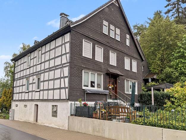 Wohnung zum Kauf provisionsfrei 69.000 € 3 Zimmer 61 m² 2. Geschoss Gellinghausen Schmallenberg 57392