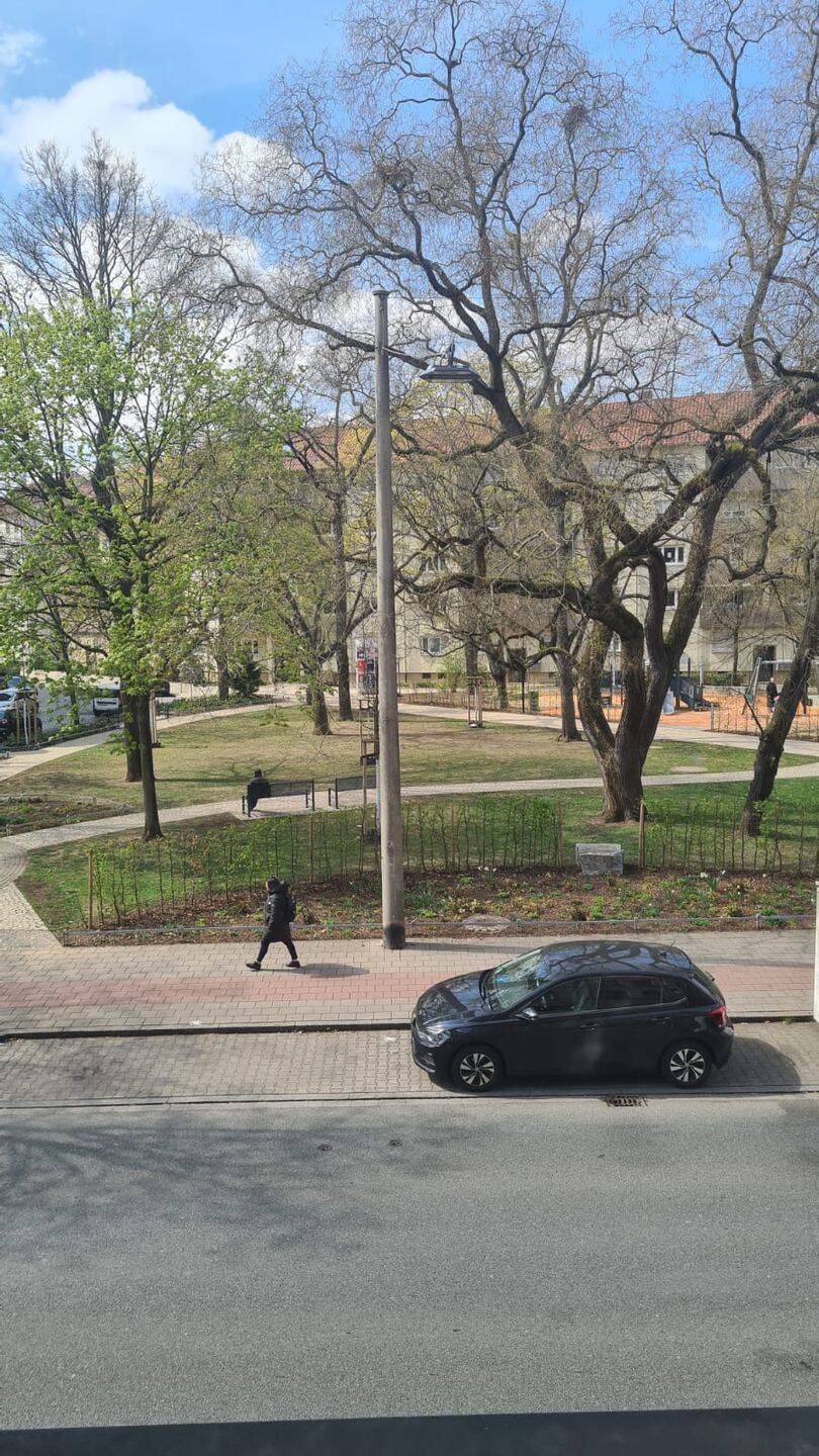 Property thumbnail 12