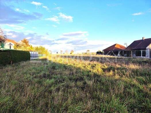 Grundstück zum Kauf 214.000 € 647 m² Grundstück Oftering 4064