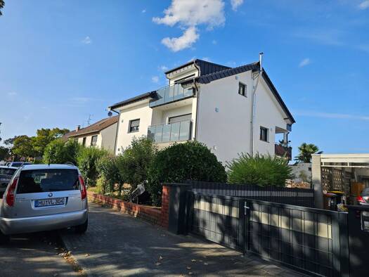 Wohnung zur Miete 1.150 € 2 Zimmer 72 m² Geschoss 1/2 frei ab 01.09.2026 Großauheim Hanau 63457
