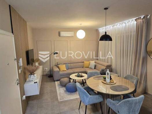 Wohnung zum Kauf 206.000 € 2 Zimmer 51 m² Sarsoni Viškovo