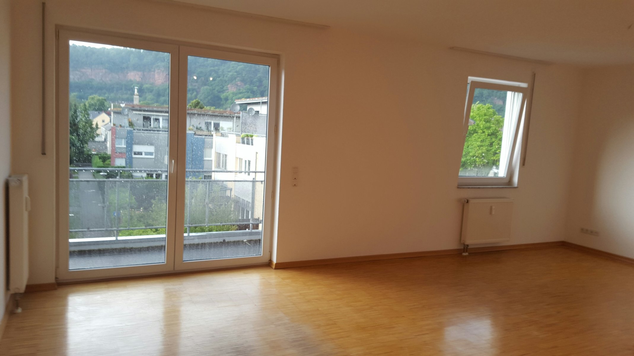 Wohnung zur Miete 1.080 € 3 Zimmer 90 m²<br/>Wohnfläche 2.<br/>Geschoss 01.12.2024<br/>Verfügbarkeit Maximin 1 Trier 54292