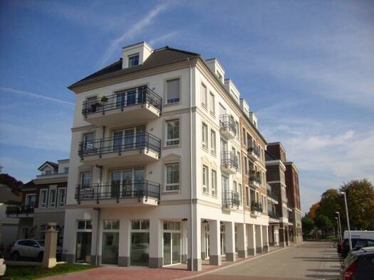 Wohnung zur Miete 700 € 4 Zimmer 121,8 m² frei ab sofort Hamminkelner Str. 30 Bocholt 46395