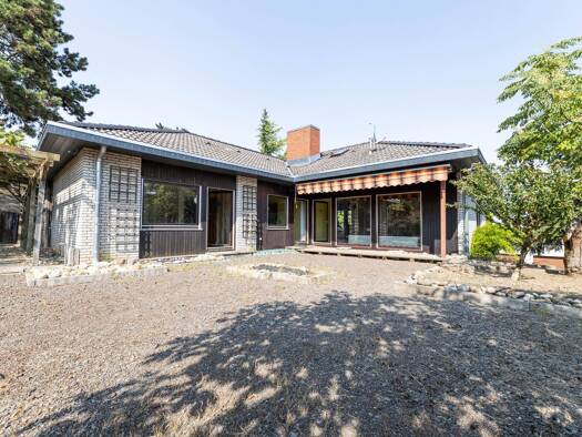 Bungalow zum Kauf 390.000 € 6 Zimmer 193 m² 1.008 m² Grundstück frei ab sofort Anemonenweg 14 Bockenheim an der Weinstraße 67278