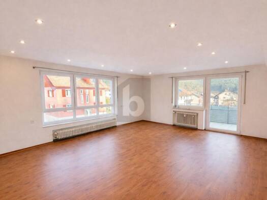 Wohnung zum Kauf 185.000 € 3 Zimmer 100 m² 1. Geschoss Enzklösterle 75337