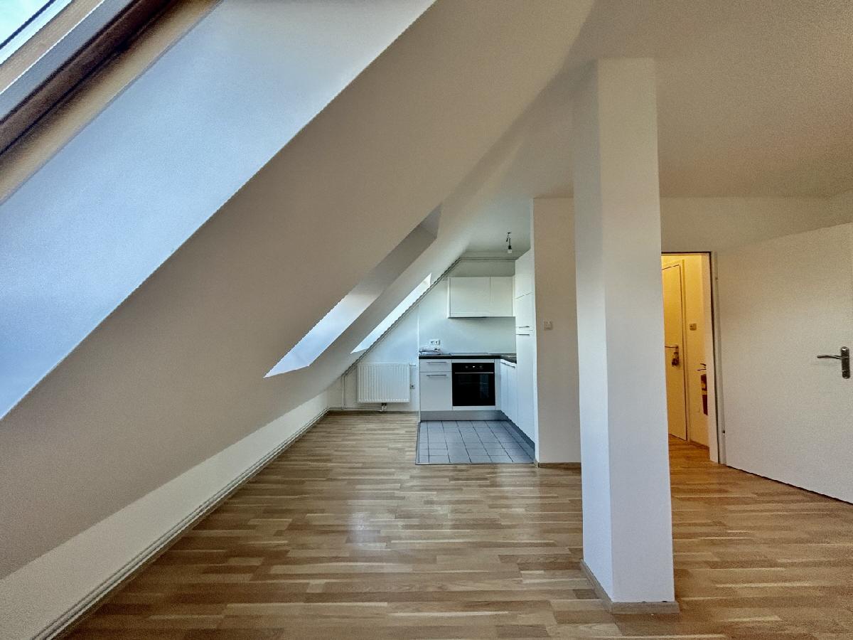 Wohnung zur Miete 704 € 2 Zimmer 52,1 m²<br/>Wohnfläche Wien 1210