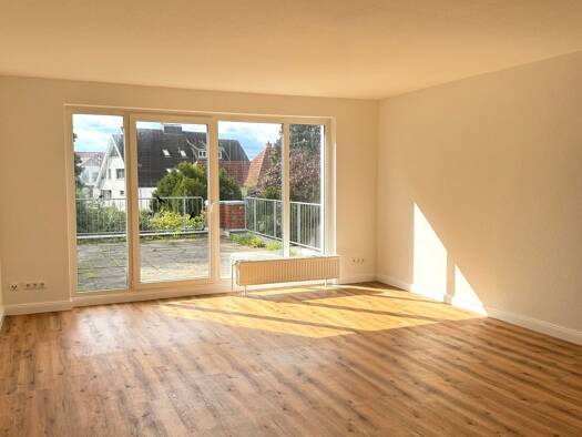 Wohnung zur Miete 850 € 2 Zimmer 72,9 m² frei ab sofort Borsteler Landstraße 4 Achim 28832