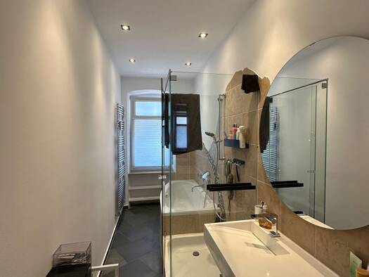 Wohnung zur Miete 2.200 € 4,5 Zimmer 120 m² Geschoss 1/5 frei ab 01.11.2026 Gärten h d Veste Nürnberg 90408
