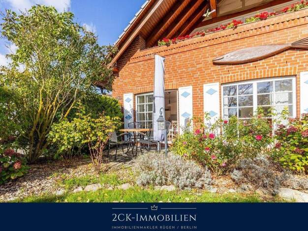 Wohnung zum Kauf 299.000 € 2 Zimmer 59 m² frei ab sofort Dorfstraße 27A Middelhagen 18586