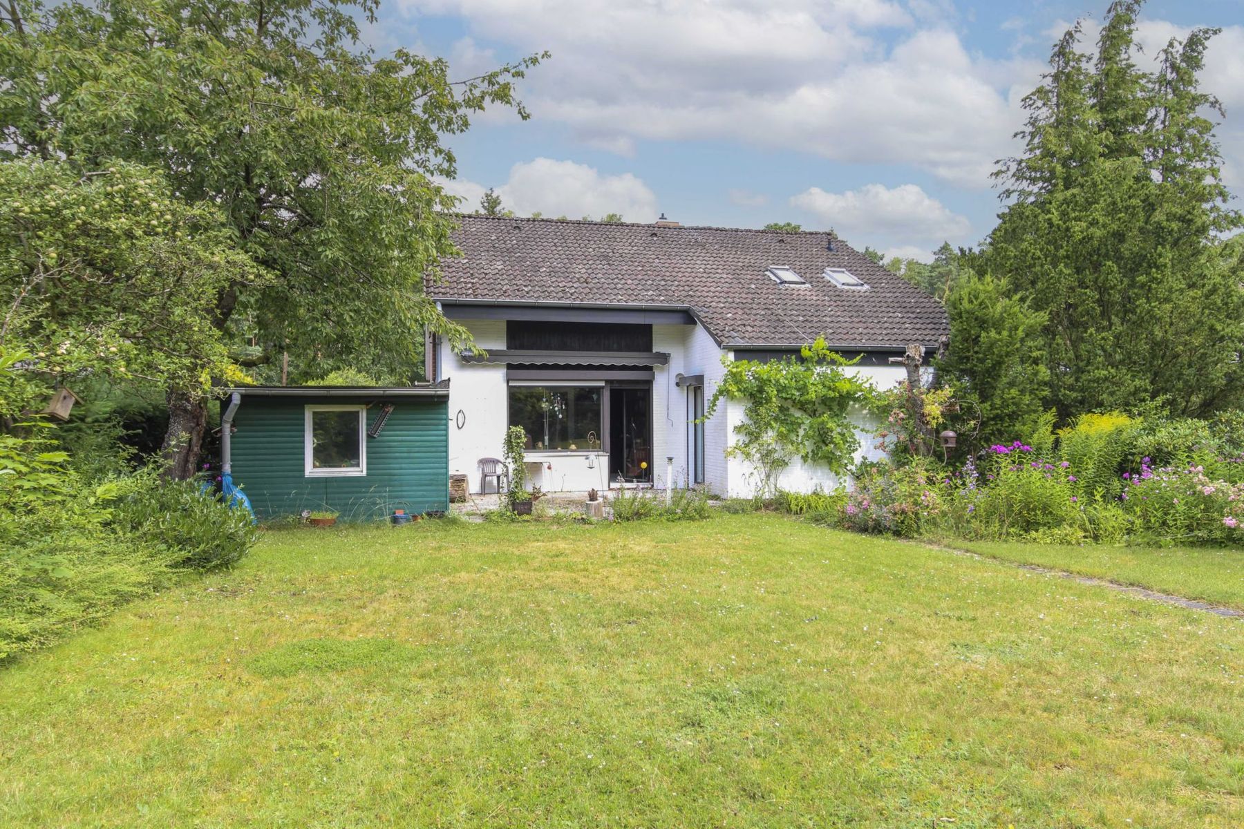 Einfamilienhaus zum Kauf 199.000 € 5 Zimmer 152,7 m²<br/>Wohnfläche 1.096 m²<br/>Grundstück Munster Munster 29633