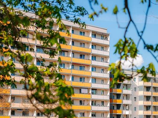 Wohnung zur Miete 348 € 3 Zimmer 58,5 m² 7. Geschoss frei ab 01.09.2026 Sanzebergstraße 15 Sandow Cottbus 03042