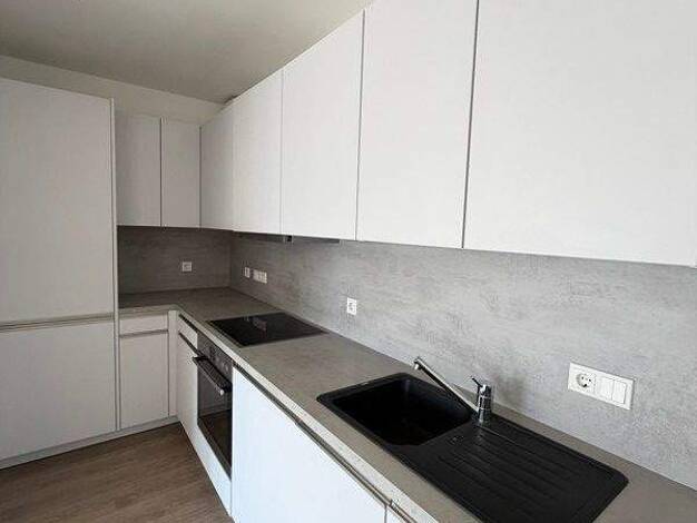 Wohnung zur Miete 1.230 € 3 Zimmer 86,9 m² 4. Geschoss frei ab 17.03.2026 Friedrichstraße 3 Wilsdruffer Vorstadt/Seevorstadt-West Dresden 01067
