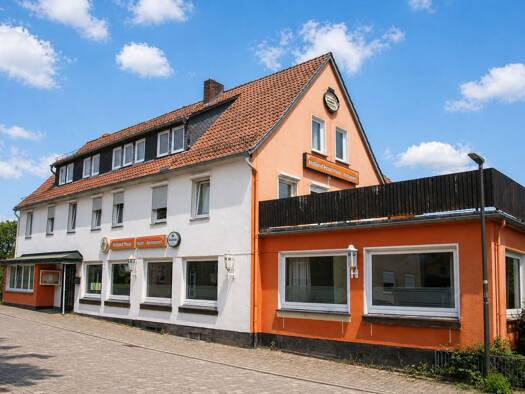 Hotel zum Kauf 495.000 € 36 Zimmer 65 Betten 2.141 m² Grundstück Hummersen Lügde 32676
