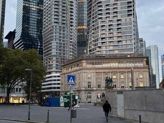 Wohnung zur Miete 2.150 € 2 Zimmer 92 m² 6. Geschoss frei ab 01.04.2026 Kaiserstraße 8 Innenstadt Frankfurt am Main 60311