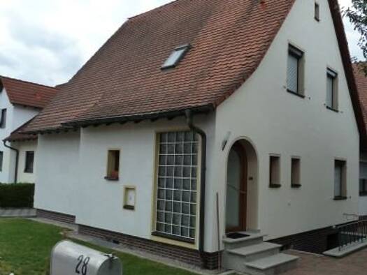 Einfamilienhaus zur Miete 1.390 € 5 Zimmer 110 m² 250 m² Grundstück frei ab 01.07.2026 Kunigundenstraße 28 Büchenbach Erlangen 91056