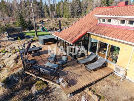 Einfamilienhaus zum Kauf 389.000 € 4 Zimmer 104 m² 5.180 m² Grundstück Matinlahdentie 384 Lempäälä 33870