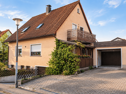 Haus zum Kauf 165.000 € 4 Zimmer 115 m² 391 m² Grundstück Wahrberg Aurach 91589