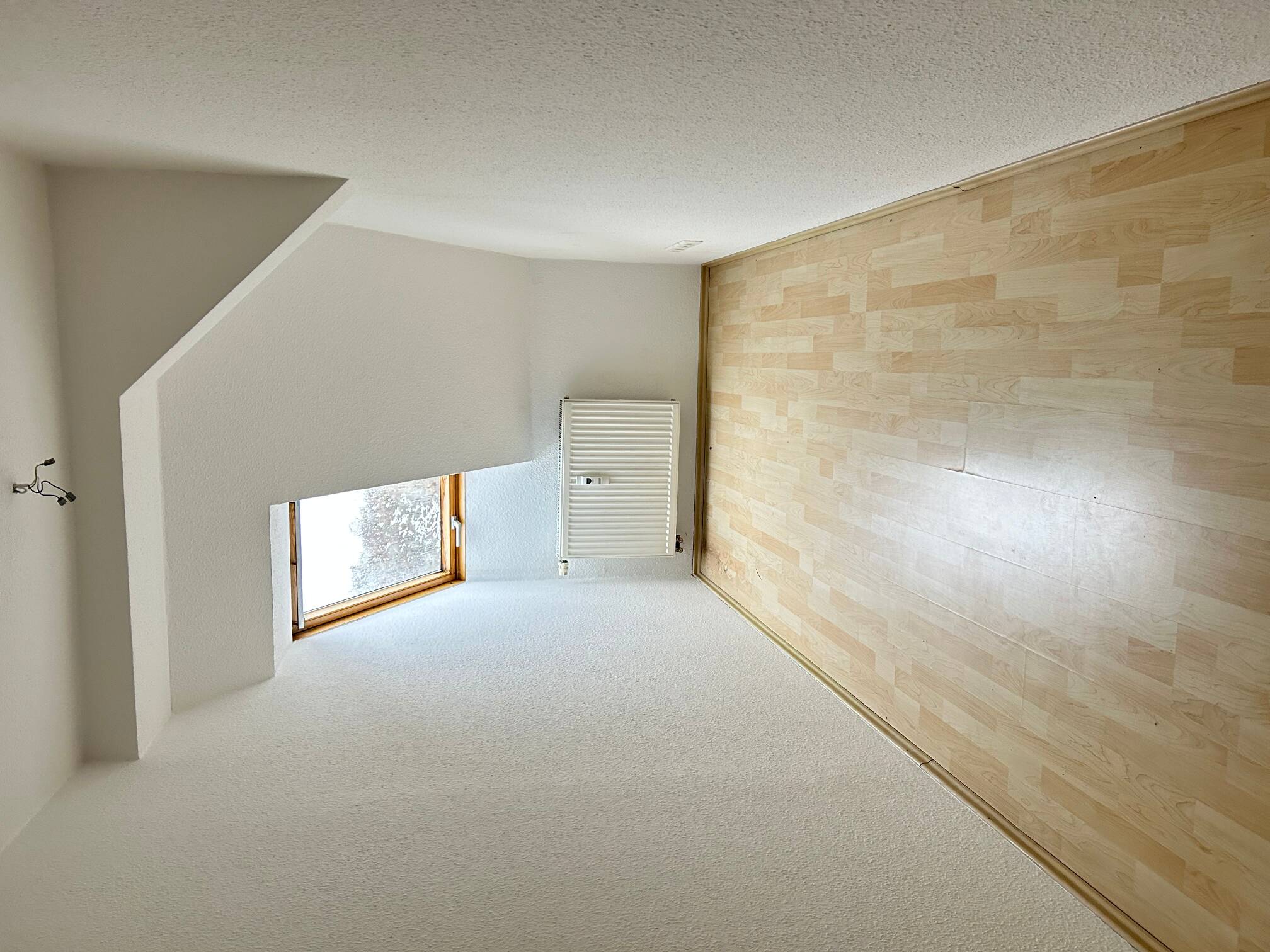 HELLE DACHGESCHOSS-WOHNUNG SUCHT NETTEN MIETER!!! – Limbacher Strasse 94, 9116 Chemnitz – Vorschaubild 6