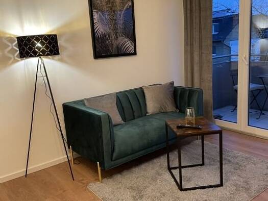 Studio zur Miete 700 € 1 Zimmer 30 m² Geschoss 2/3 frei ab 01.05.2026 Ginsterweg 2 Niederhöchstadt Eschborn 65760