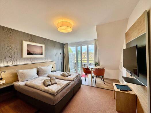 Studio zum Kauf 120.000 € 1 Zimmer 28 m² 1. Geschoss Kastanienallee 1 Wreechen Putbus 18581