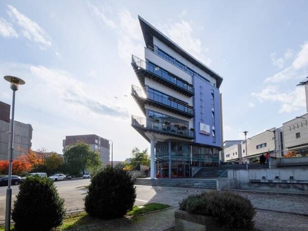 Ladenfläche zur Miete 8 € 633 m² Verkaufsfläche teilbar ab 45 m² Strehlen Ortsamtsbereich Prohlis 01219