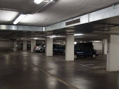 Tiefgarage zur Miete 80 € Erfurt / Löbervorstadt 99096