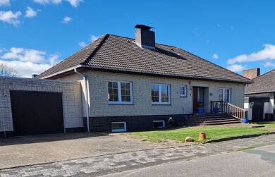 Bungalow zum Kauf 445.000 € 4 Zimmer 125 m² 608 m² Grundstück Jollenstr. 8 Grünendeich 21720