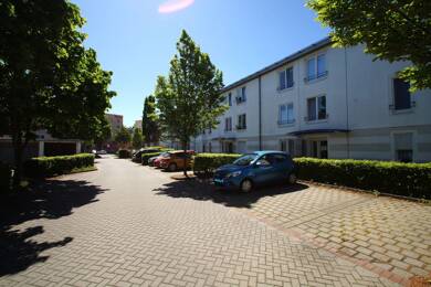 Wohnung zur Miete 560 € 3 Zimmer 87,3 m² 2. Geschoss frei ab 01.10.2025 Alte Wittenberger Straße 50 Jessen Jessen (Elster) 06917