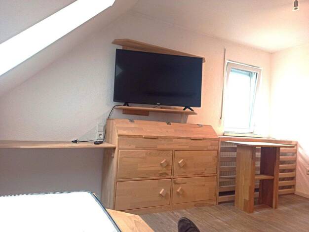 Wohnung zur Miete 250 € 5 Zimmer 13 m² 1. Geschoss Alemannenstraße 29 Straßdorf 73529