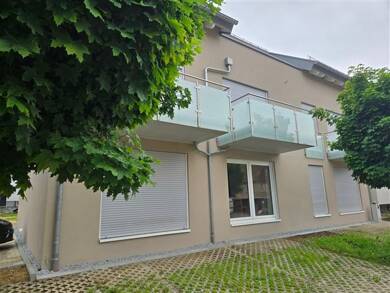 Wohnung zur Miete 1.005 € 3,5 Zimmer 83,8 m² Dachgeschoss, 3. Geschoss frei ab sofort Buch Heubach 73540